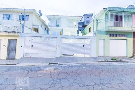 Casa à venda com 160m², 3 quartos e 4 vagasFachada