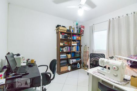 Casa à venda com 160m², 3 quartos e 4 vagasQuarto 3