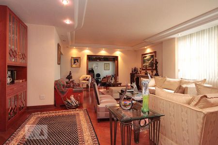 Apartamento à venda com 287m², 3 quartos e 2 vagasSala