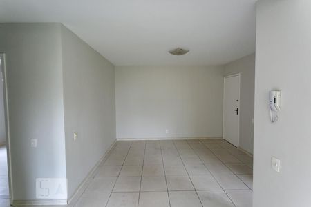 Sala de apartamento para alugar com 2 quartos, 70m² em Carmo, Belo Horizonte