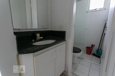 Apartamento para alugar com 70m², 2 quartos e 2 vagasBanheiro