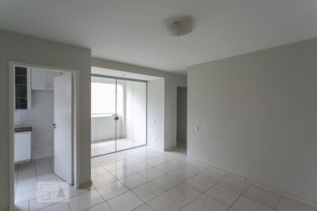 Sala de apartamento para alugar com 2 quartos, 70m² em Carmo, Belo Horizonte