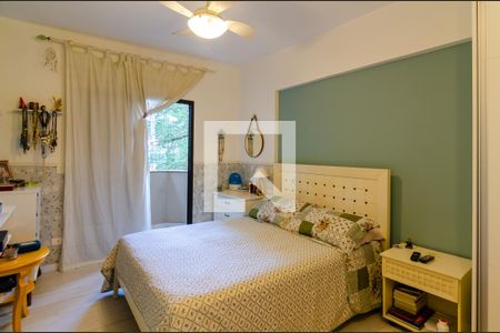 Apartamento à venda com 130m², 3 quartos e 2 vagas Apartamento à venda com 130m², 3 quartos e 2 vagasQuarto Suíte