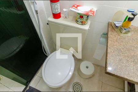 Apartamento à venda com 130m², 3 quartos e 2 vagas Apartamento à venda com 130m², 3 quartos e 2 vagasBanheiro Social