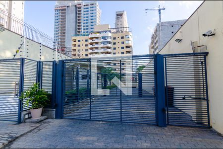 Apartamento à venda com 130m², 3 quartos e 2 vagas Apartamento à venda com 130m², 3 quartos e 2 vagasFachada da Portaria