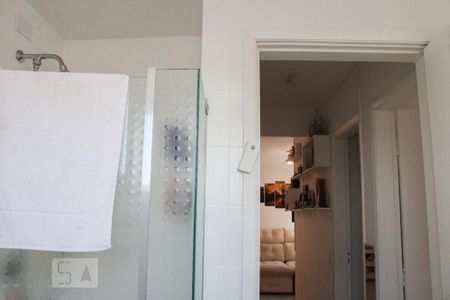 Apartamento à venda com 63m², 2 quartos e 1 vaga Apartamento à venda com 63m², 2 quartos e 1 vagaBanheiro