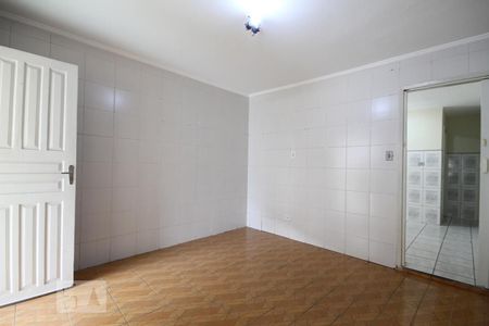 Quarto de casa para alugar com 1 quarto, 70m² em Jardim Maria Estela, São Paulo