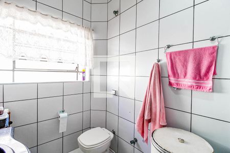 Casa à venda com 120m², 3 quartos e 2 vagasBanheiro