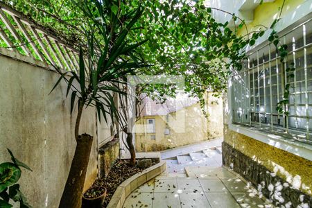 Casa à venda com 120m², 3 quartos e 2 vagasGaragem