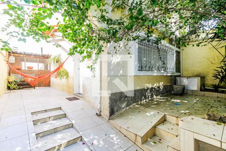 Casa à venda com 120m², 3 quartos e 2 vagasGaragem