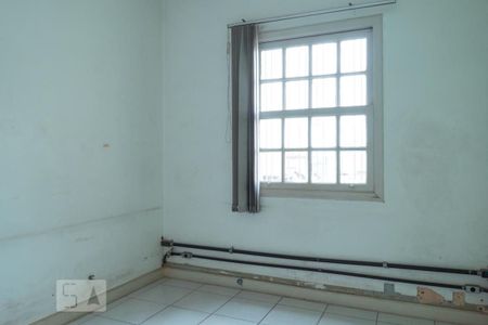 Casa à venda com 250m², 5 quartos e sem vaga Casa à venda com 250m², 5 quartos e sem vagaQuarto 2
