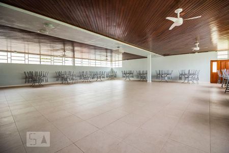 Apartamento à venda com 40m², 1 quarto e sem vaga Apartamento à venda com 40m², 1 quarto e sem vagaSalao de Festa