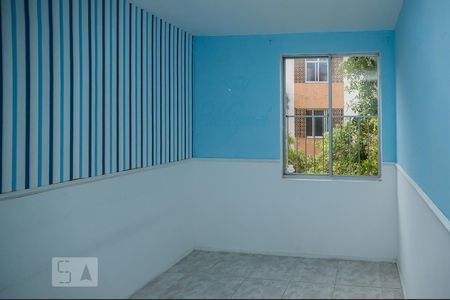 Apartamento à venda com 74m², 2 quartos e 1 vagaQuarto 2