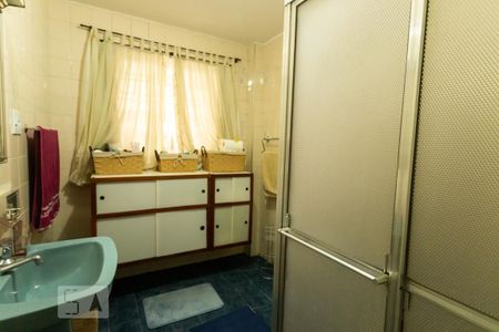 Apartamento à venda com 157m², 3 quartos e sem vaga Apartamento à venda com 157m², 3 quartos e sem vagaBanheiro
