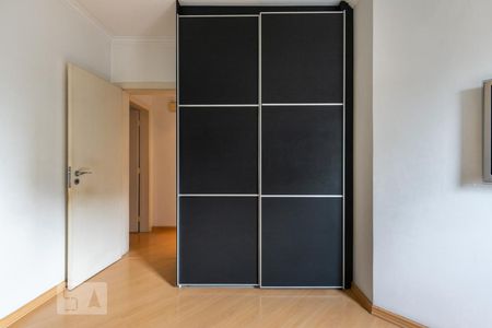 Apartamento para alugar com 112m², 3 quartos e 2 vagas Apartamento para alugar com 112m², 3 quartos e 2 vagasQuarto 2