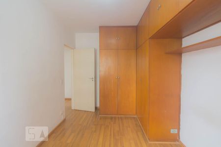 Apartamento à venda com 66m², 3 quartos e 1 vagaQuarto 2