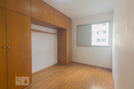 Apartamento à venda com 66m², 3 quartos e 1 vagaQuarto 2