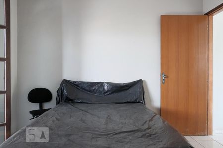 Quarto 1 de casa para alugar com 3 quartos, 124m² em Itaquera, São Paulo