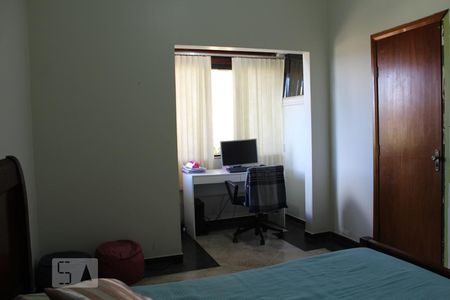 Casa para alugar com 800m², 5 quartos e 5 vagasQuarto 2