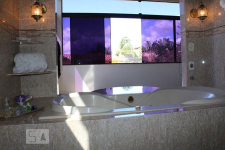 Casa para alugar com 800m², 5 quartos e 5 vagasSuíte máster