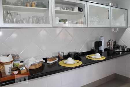 Casa para alugar com 800m², 5 quartos e 5 vagasCozinha