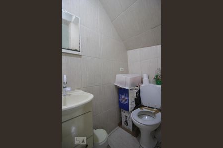 Casa à venda com 110m², 3 quartos e 1 vagaLavabo