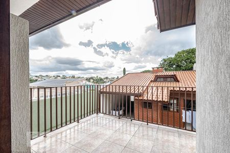 Casa para alugar com 330m², 4 quartos e 4 vagas Casa para alugar com 330m², 4 quartos e 4 vagas1º Dormitório suíte master