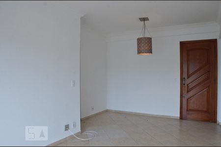 Sala de apartamento para alugar com 3 quartos, 70m² em Engenho de Dentro, Rio de Janeiro