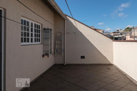 Casa à venda com 596m², 5 quartos e 8 vagas Casa à venda com 596m², 5 quartos e 8 vagasÁrea de Serviço Terraço