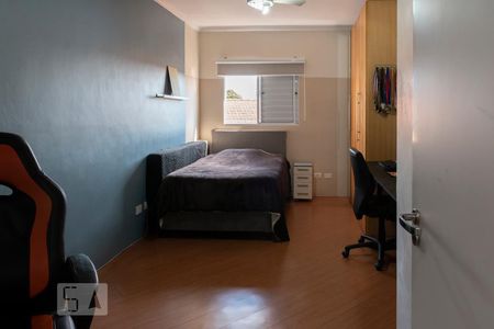 Casa à venda com 596m², 5 quartos e 8 vagas Casa à venda com 596m², 5 quartos e 8 vagasQuarto 2