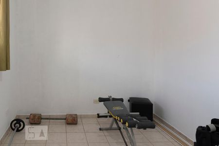 Casa à venda com 596m², 5 quartos e 8 vagas Casa à venda com 596m², 5 quartos e 8 vagasQuarto Edícula