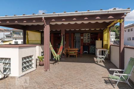 Casa à venda com 596m², 5 quartos e 8 vagas Casa à venda com 596m², 5 quartos e 8 vagasChurrasqueira Terraço