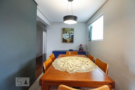 Apartamento à venda com 212m², 3 quartos e 2 vagas Apartamento à venda com 212m², 3 quartos e 2 vagasCopa