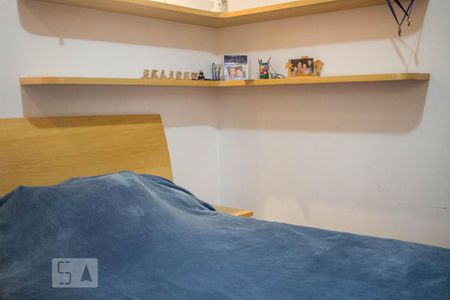 Casa à venda com 677m², 5 quartos e 8 vagas Casa à venda com 677m², 5 quartos e 8 vagasSuíte 3