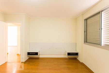 Apartamento à venda com 68m², 2 quartos e 1 vagaQuarto 2