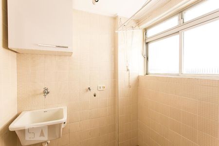 Apartamento à venda com 68m², 2 quartos e 1 vagaÁrea de Serviço