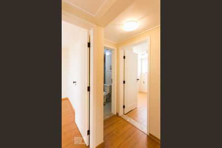 Apartamento à venda com 68m², 2 quartos e 1 vagaCorredor