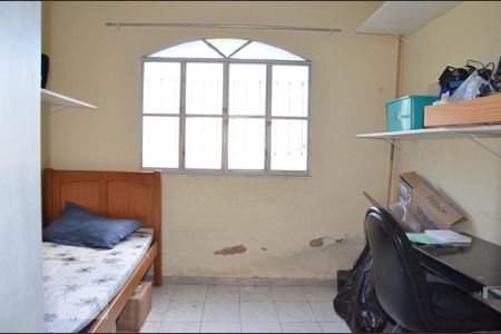 Casa à venda com 330m², 3 quartos e 2 vagasQuarto 3