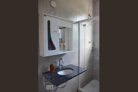 Casa à venda com 330m², 3 quartos e 2 vagasBanheiro de Serviço