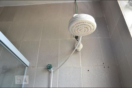 Casa à venda com 330m², 3 quartos e 2 vagasBanheiro de Serviço