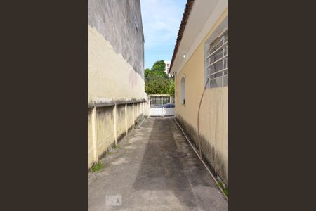 Casa à venda com 330m², 3 quartos e 2 vagasEntrada