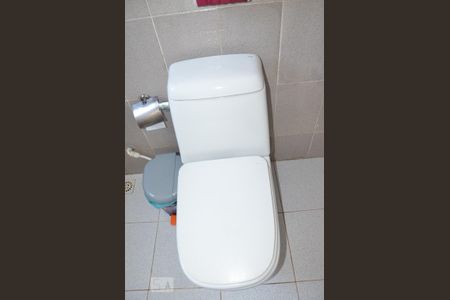 Casa à venda com 330m², 3 quartos e 2 vagasBanheiro de Serviço