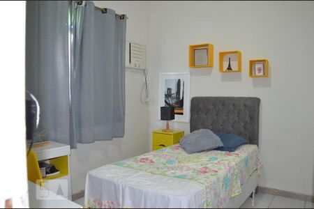 Casa à venda com 330m², 3 quartos e 2 vagasQuarto 2