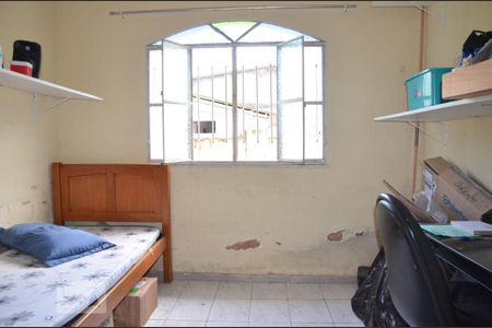 Casa à venda com 330m², 3 quartos e 2 vagasQuarto 3