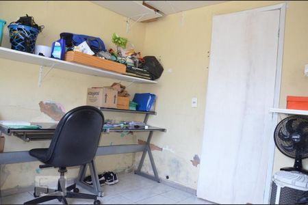 Casa à venda com 330m², 3 quartos e 2 vagasQuarto 3