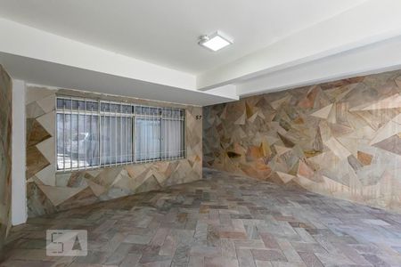 Casa à venda com 198m², 3 quartos e 2 vagasGaragem