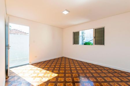 Casa à venda com 198m², 3 quartos e 2 vagas2o. Andar - Suíte