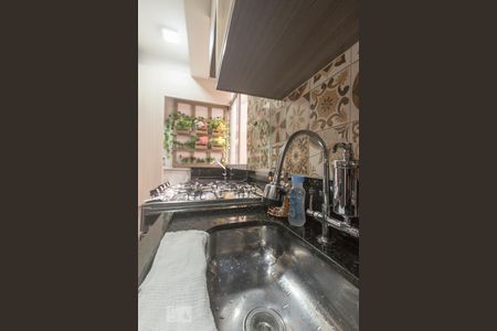 Apartamento à venda com 39m², 2 quartos e 1 vaga Apartamento à venda com 39m², 2 quartos e 1 vagaDetalhe torneira cozinha