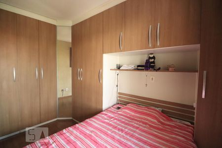 Quarto de apartamento para alugar com 2 quartos, 66m² em Campestre, Santo André