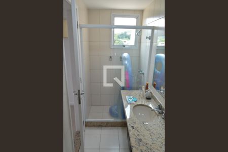 Apartamento à venda com 178m², 3 quartos e 2 vagas Apartamento à venda com 178m², 3 quartos e 2 vagasBanheiro 2